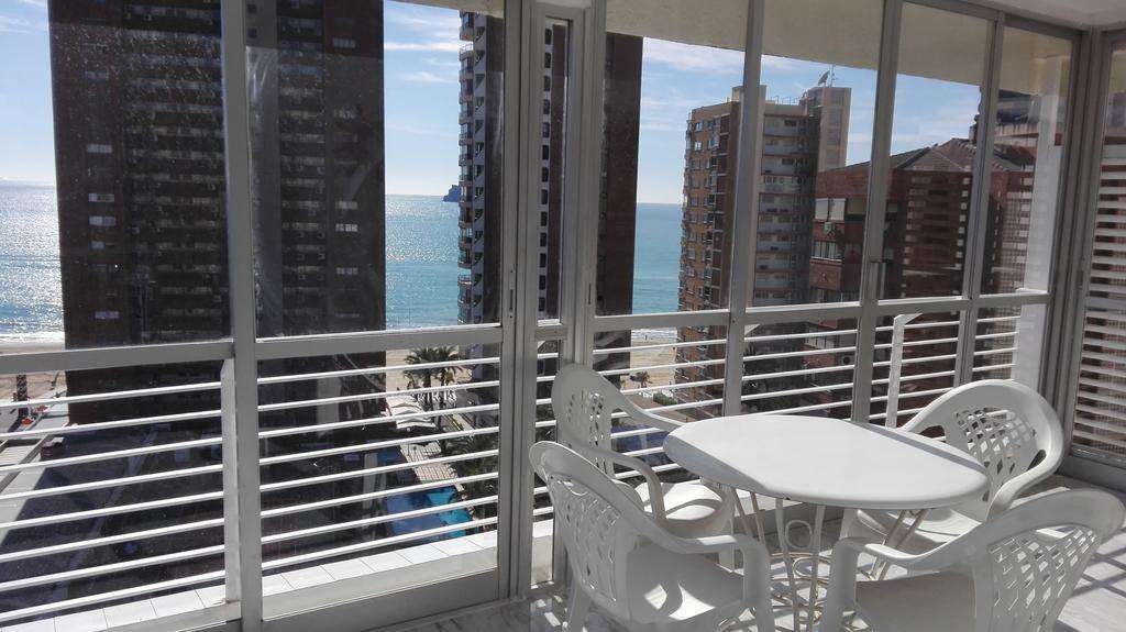 Apartamentos Los Caballos เบนิดอร์ม ภายนอก รูปภาพ