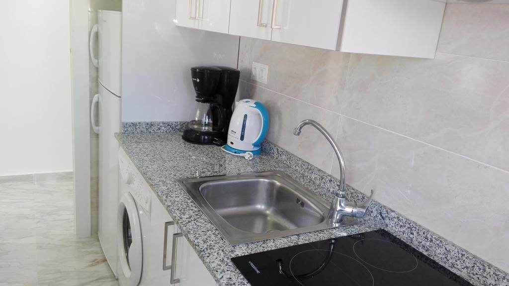 Apartamentos Los Caballos เบนิดอร์ม ภายนอก รูปภาพ
